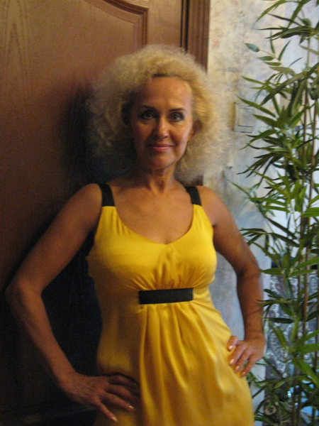 Nina Avstrih
