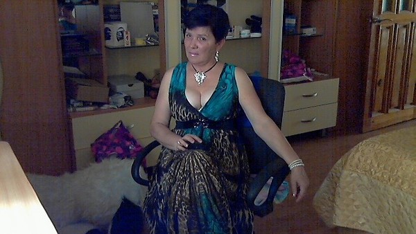 IRINA IRINA