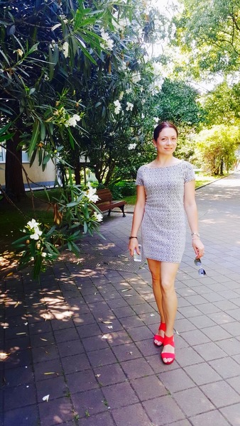 YULIA