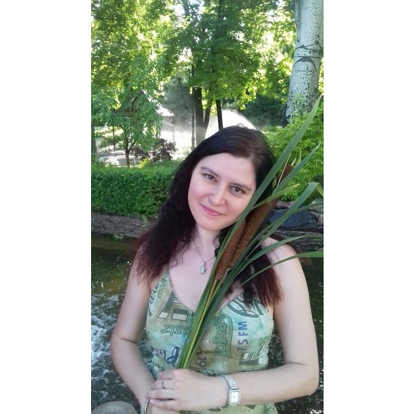 Natali Natali