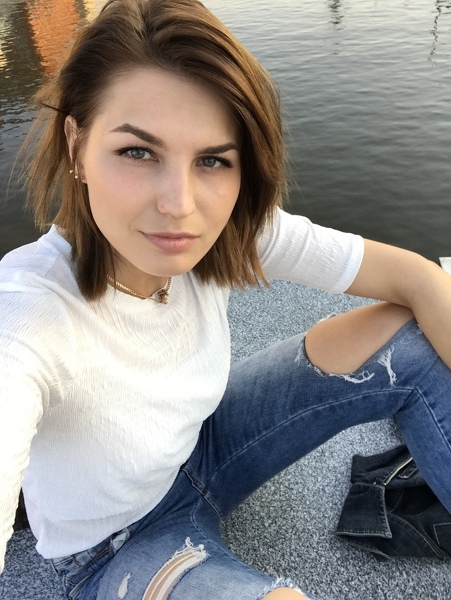 Izabel Izabel
