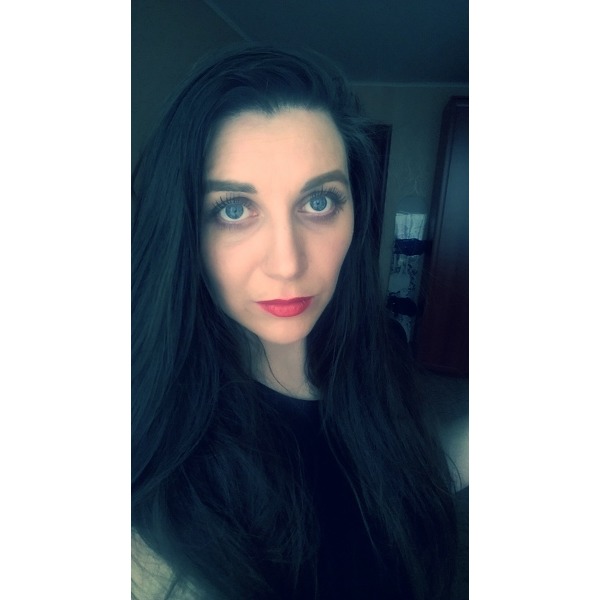 Natali Natali