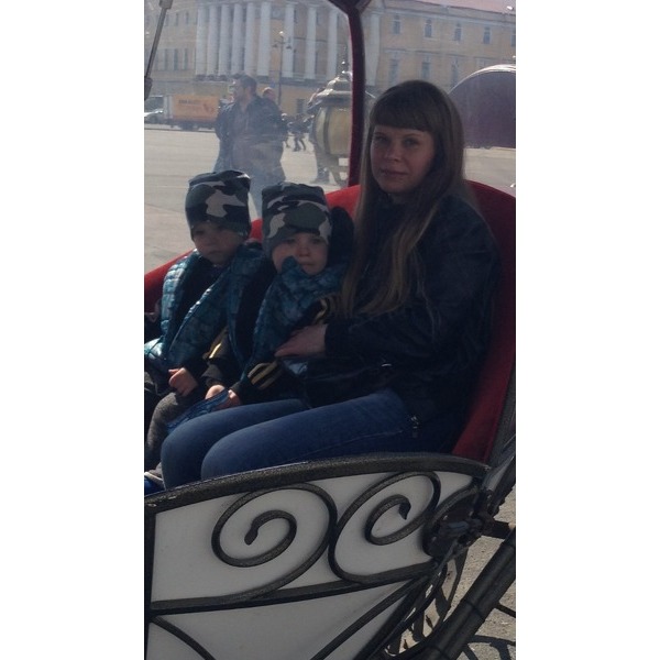 YULIA YULIA