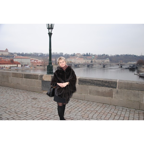 LYuBOV