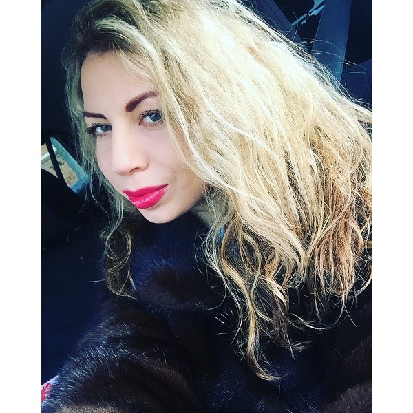 Natali Natali