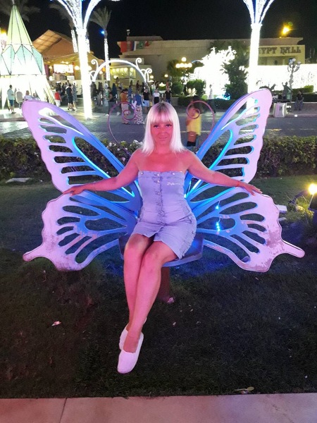 Anzzhelika Anzzhelika