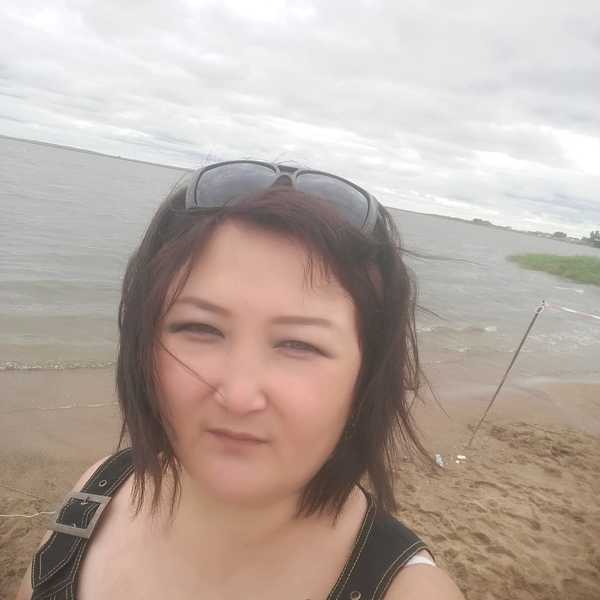 Ayna