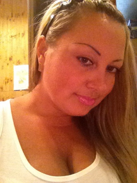 Natali Natali