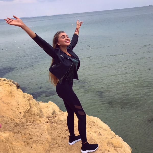 Alina Alina