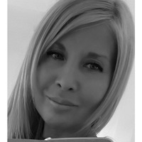 Larisa, Saint Petersburg (Russia), 56/164/55