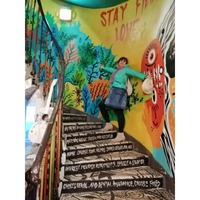 Alla, Paris (France), 60/175/75