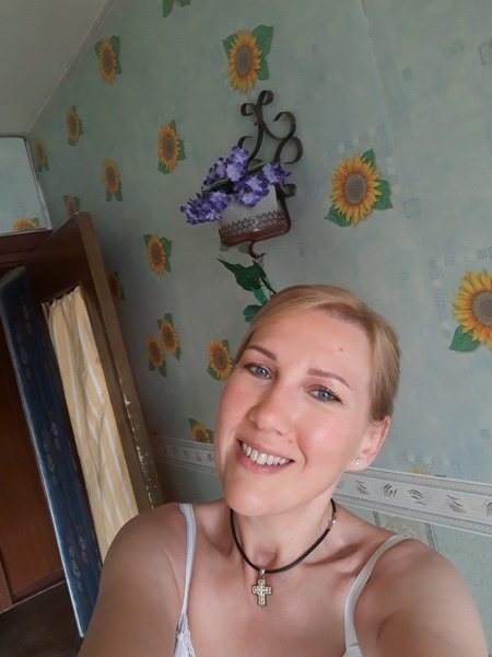Elena Elena