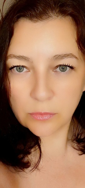 Molli45