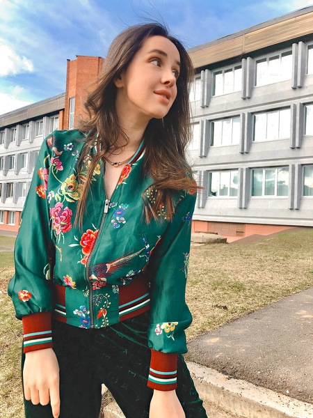 Alena Alena