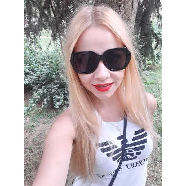 Alena Alena