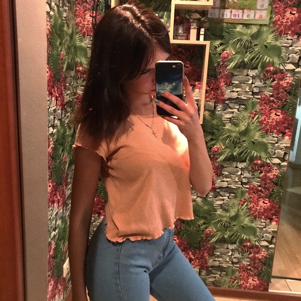 Veronika Veronika