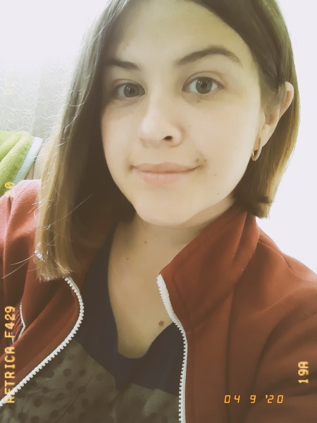 Jenia Jenia