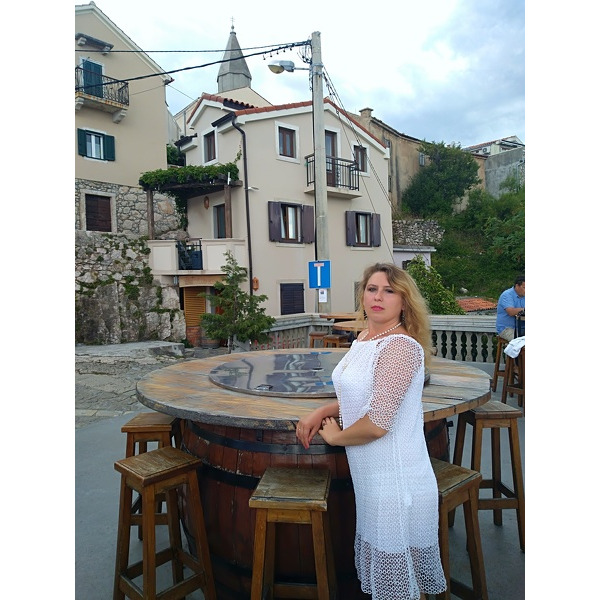 Alla