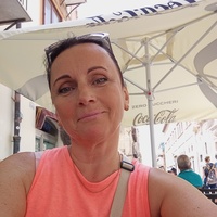 Julia, Milan (Italy), 54/160/72