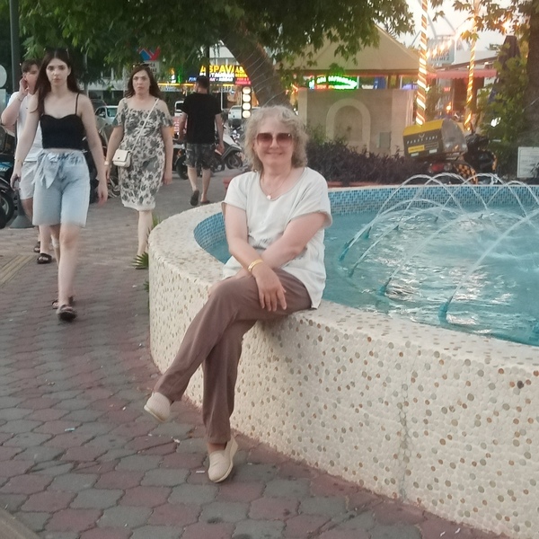 MilaNilova MilaNilova