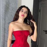 Nigina, Tashkent (Uzbekistan), 25/170/60