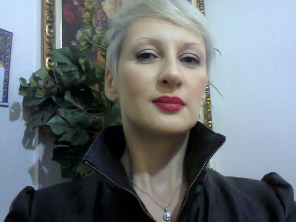 Dana Dana