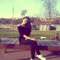 Yana, Barcelona (Spain), 28/160/40