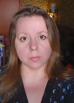 Natali Natali