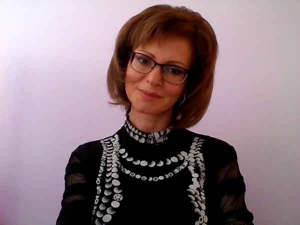 Larysa Larysa