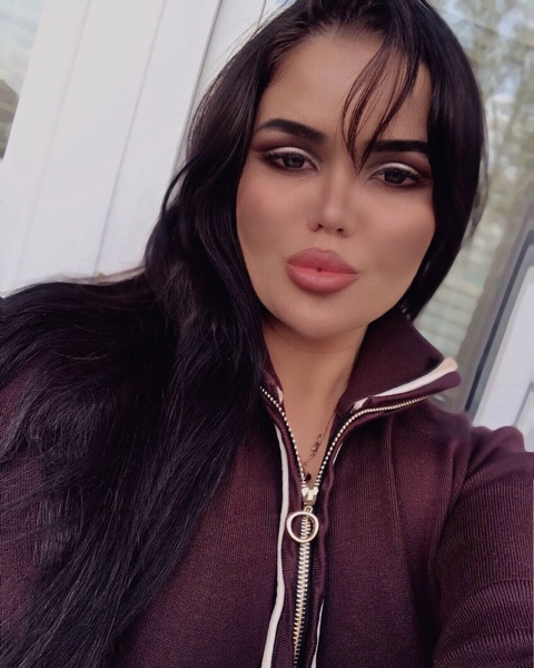 Ksenia