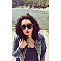 Julia, Yalta (Russia), 35/158/56