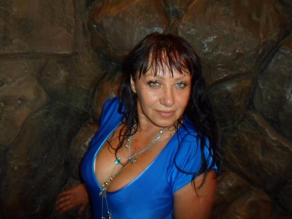 LARISA KRAVChUK