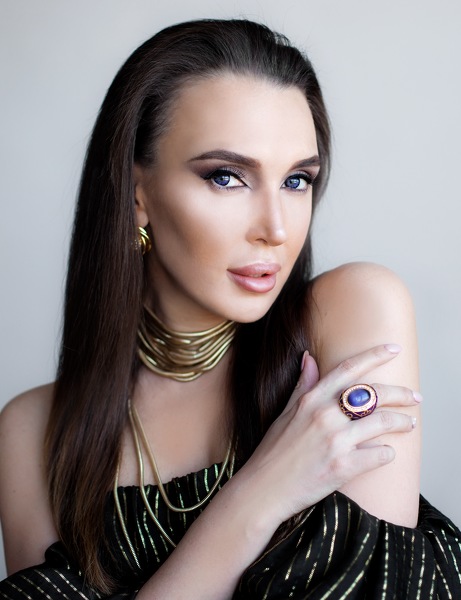 Yulia