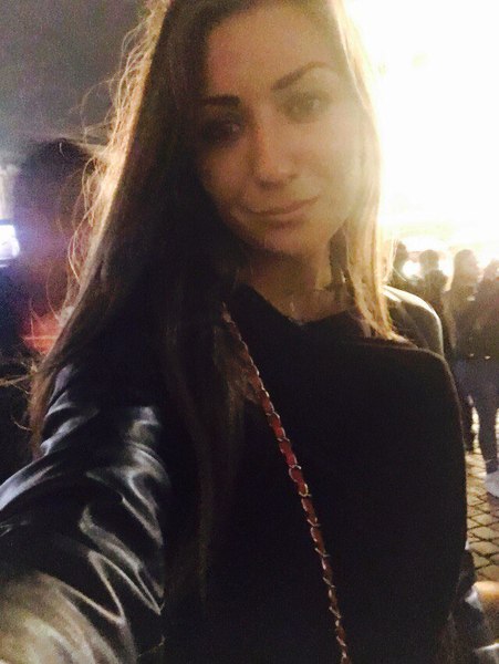 Karoline Karoline